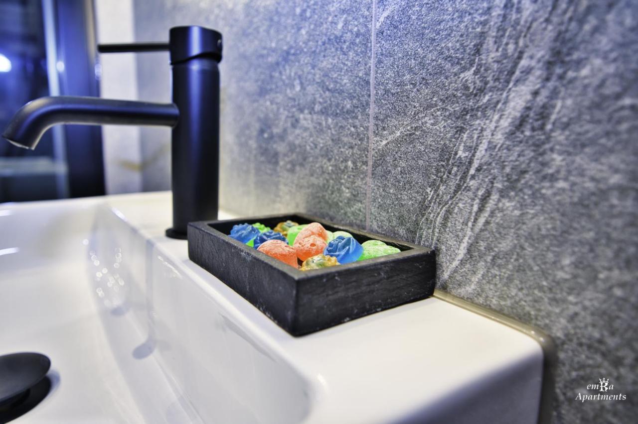 Emka Apartments クラクフ エクステリア 写真